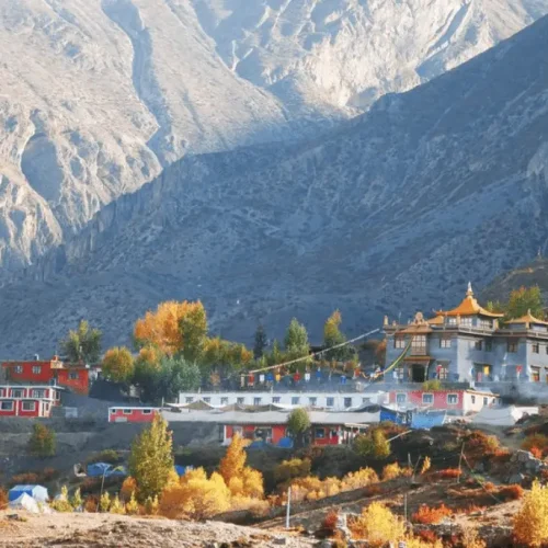 Trekking in Mustang Nepal